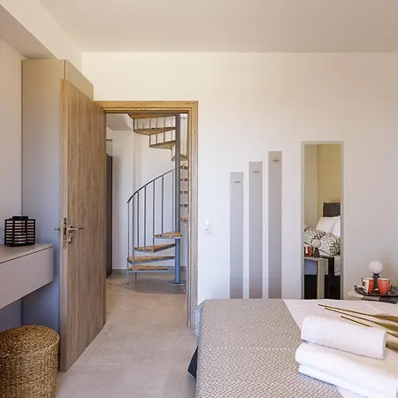 Mariva , South Crete ,